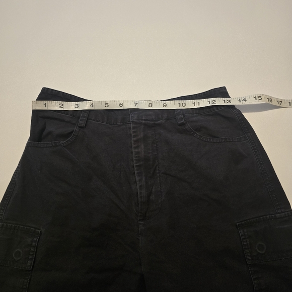 Favorite Daughter The Favorite Cargo Pants - Picture 14 of 14